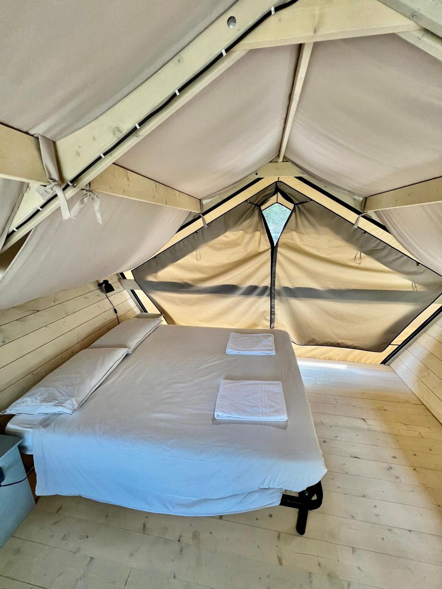Glamping Camping Rivabella 莱科 外观 照片