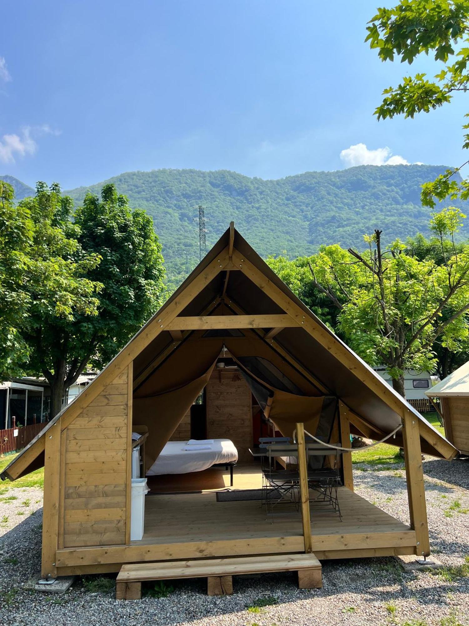 Glamping Camping Rivabella 莱科 外观 照片